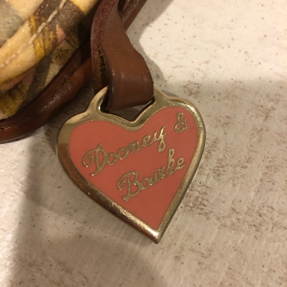 Dooney & Bourke Vintage Wristlet - Picture 3 of 7